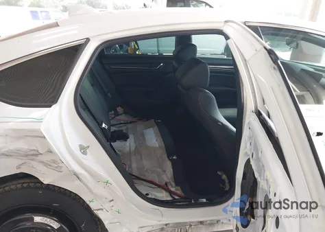 2020 Honda Accord Sport 2.0T z USA, uszkodzony, nr VIN 1HGCV2F35LA025245